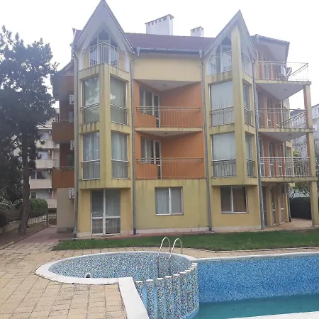Vila Sunshine Apartment Sunny Beach